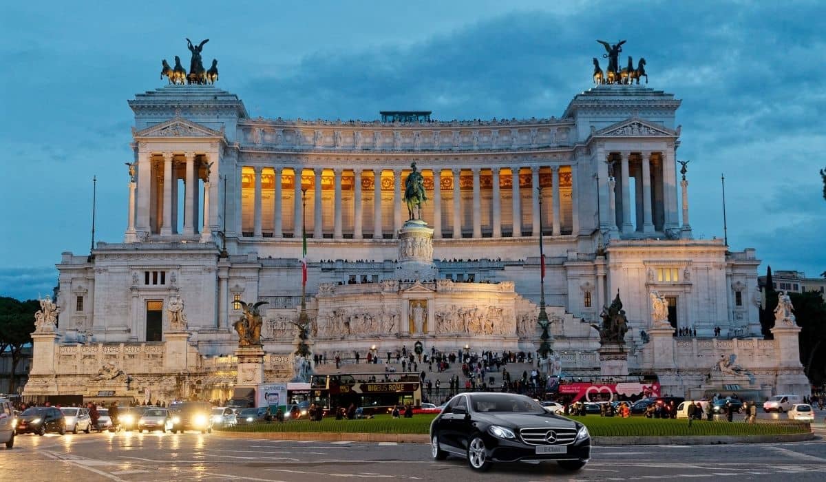 Taxi privato per città di Roma